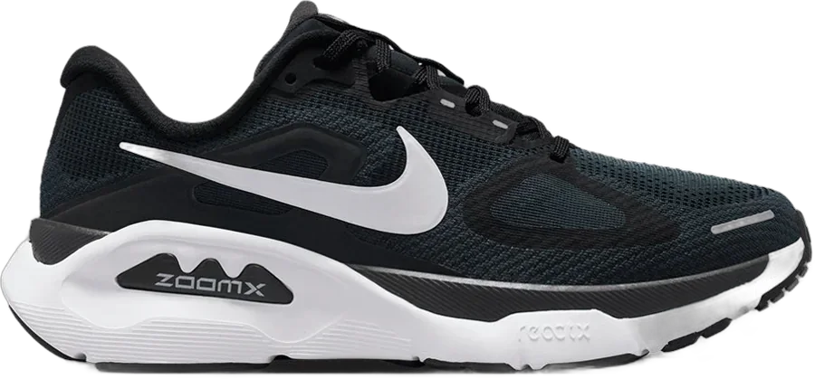 Nike Structure Plus